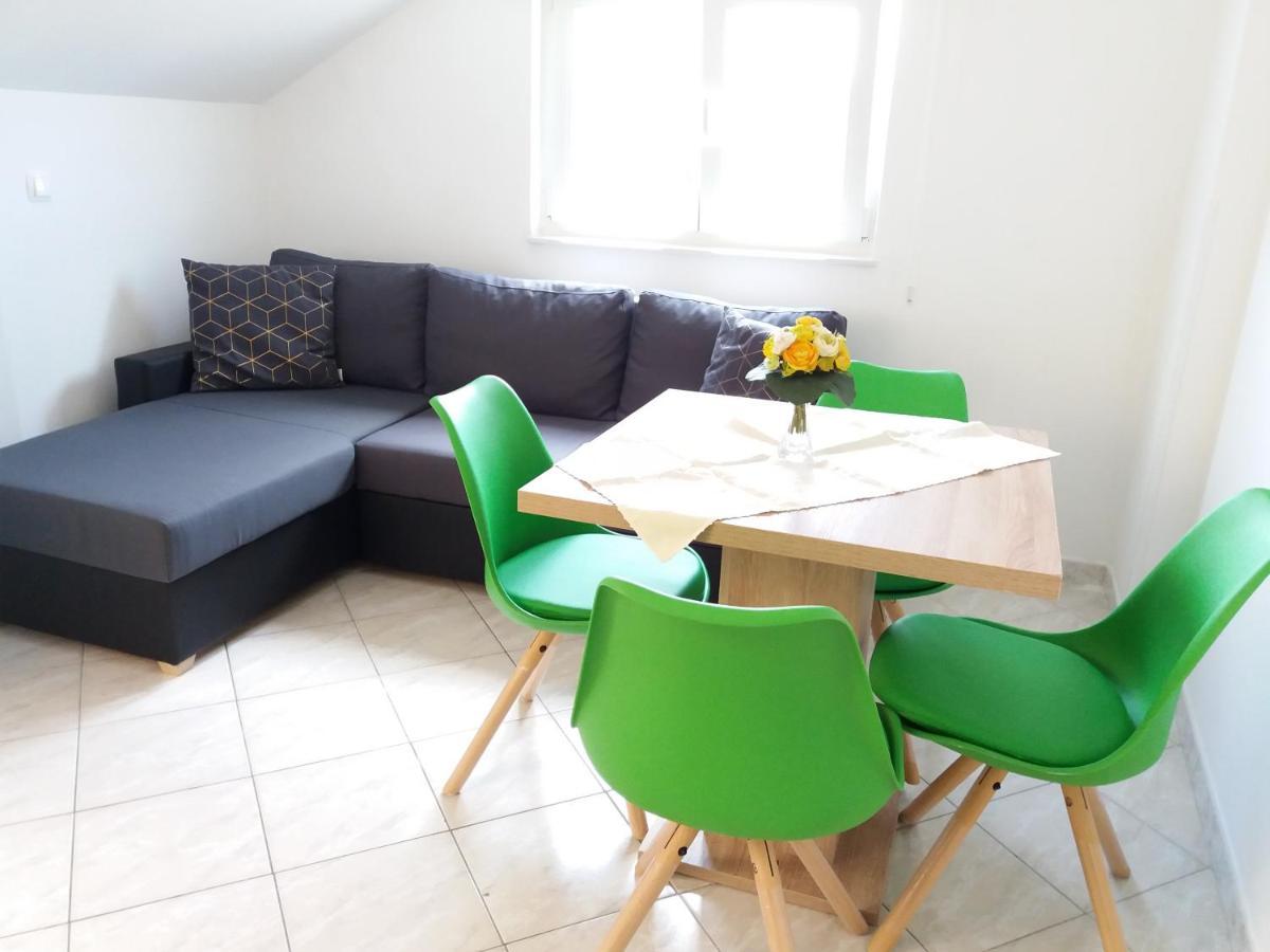 Apartmani Lana Brodarica  Exteriér fotografie