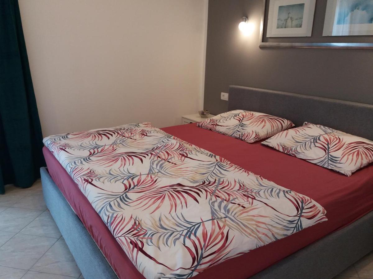 Apartmani Lana Brodarica  Exteriér fotografie