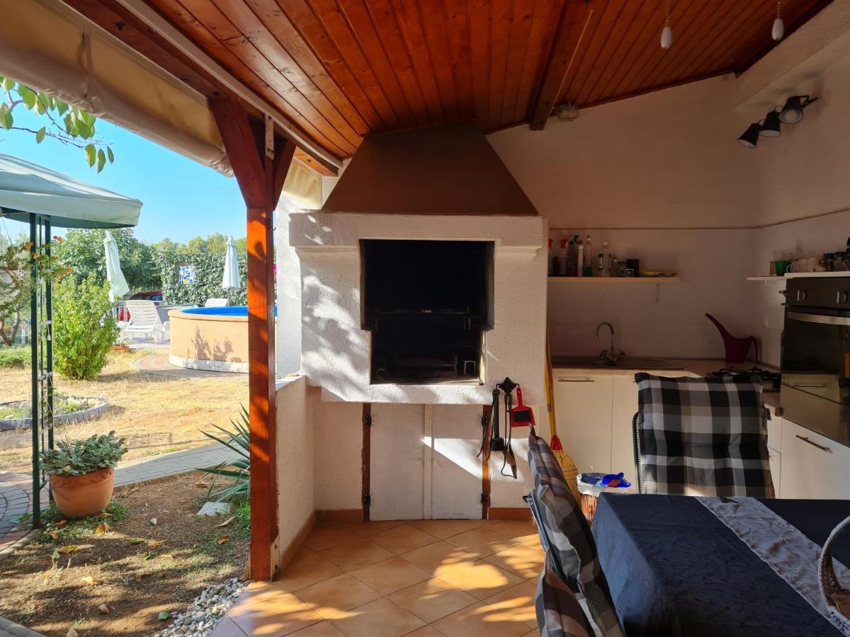 Apartmani Lana Brodarica  Exteriér fotografie